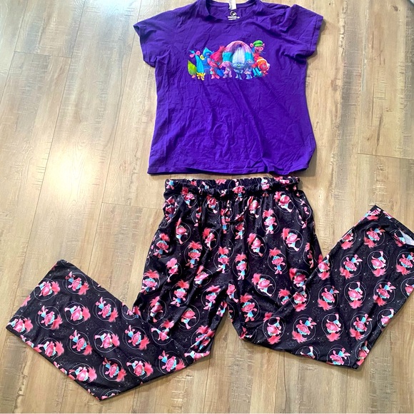 TROLLS Pajama bottom And T-Shirt - Picture 1 of 5